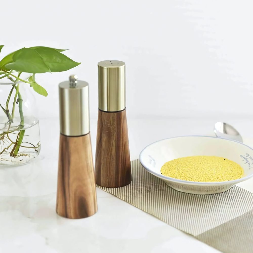 Naturewood Spice Grinder