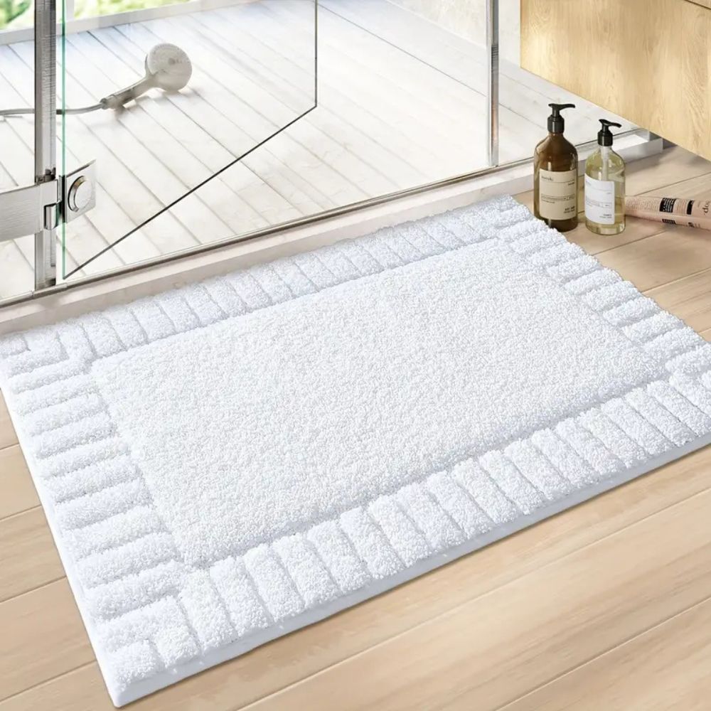 Minimalist Stripe Bath Rug Mat